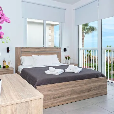 Ivory - Seafront أيا نابا