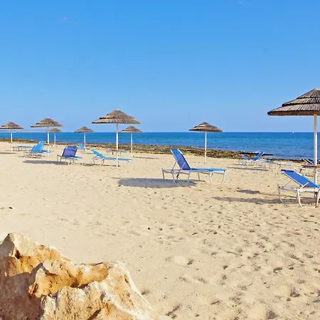 Ivory - Seafront فيلة