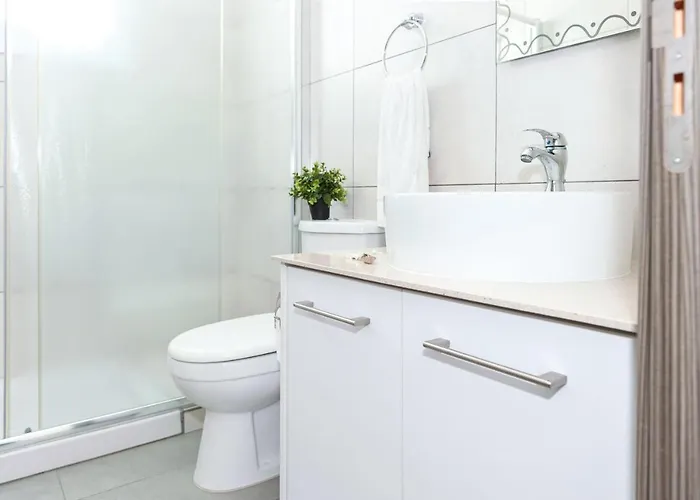 Ivory - Seafront ヴィラ アヤナパ