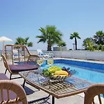 Villa Ivory - Seafront *