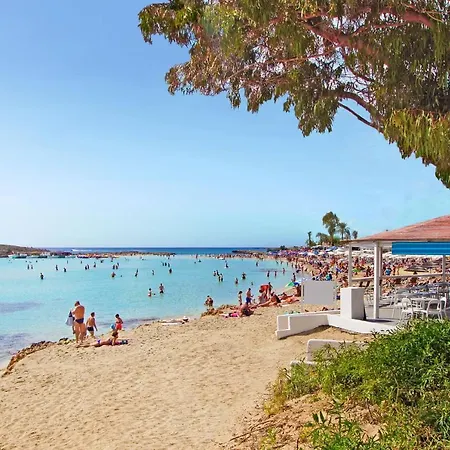 Ivory - Seafront